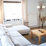 Cozy Hideaway 170 Qm - 5 Min Zur Autobahn - Self Check-in *