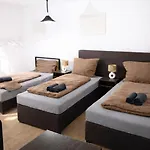 Cozy Hideaway 170 Qm - 5 Min Zur Autobahn - Self Check-in Appartement