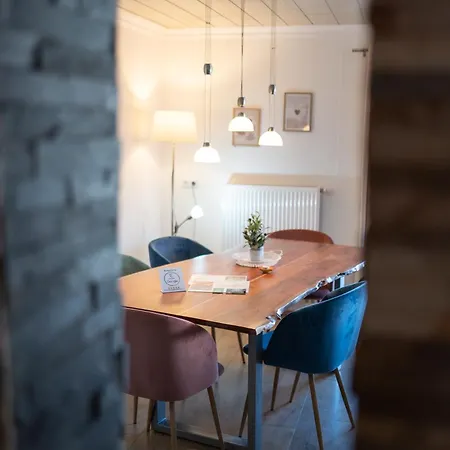 Cozy Hideaway -5 Min Zur Autobahn - Self Check-in Apartment Budingen