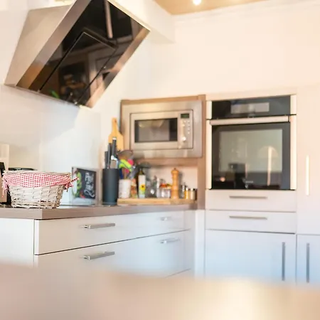 Cozy Apartment Hideaway 170 Qm - 5 Min Zur Autobahn - Self Check-In * Büdingen