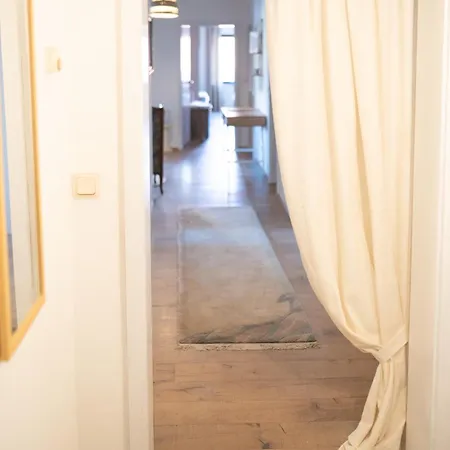 Cozy Apartment Hideaway 170 Qm - 5 Min Zur Autobahn - Self Check-In Apartamento