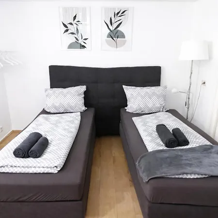 Cozy Hideaway 170 Qm - 5 Min Zur Autobahn - Self Check-in Büdingen