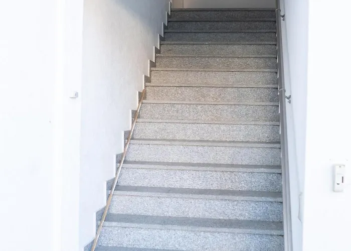 Cozy Hideaway 170 Qm - 5 Min Zur Autobahn - Self Check-in Lägenhet