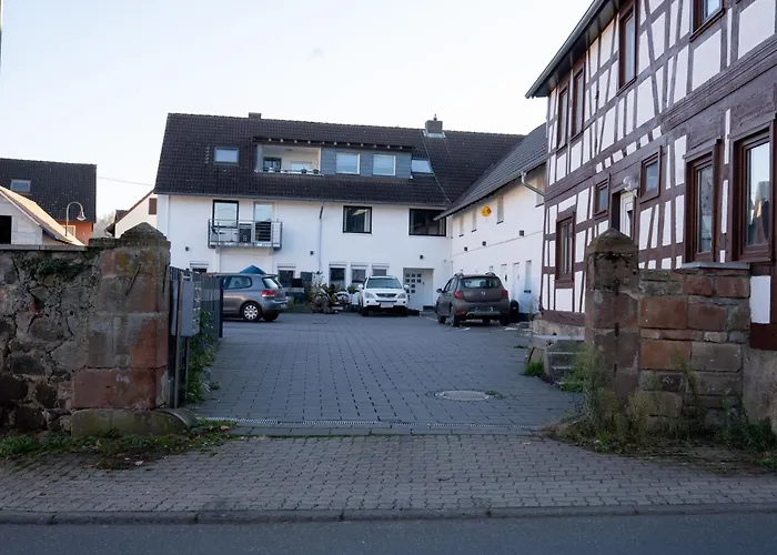 Lägenhet Cozy Hideaway 170 Qm - 5 Min Zur Autobahn - Self Check-in